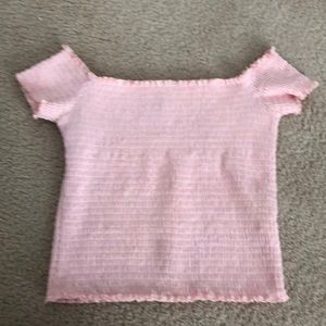 hollister off the shoulder crop top!